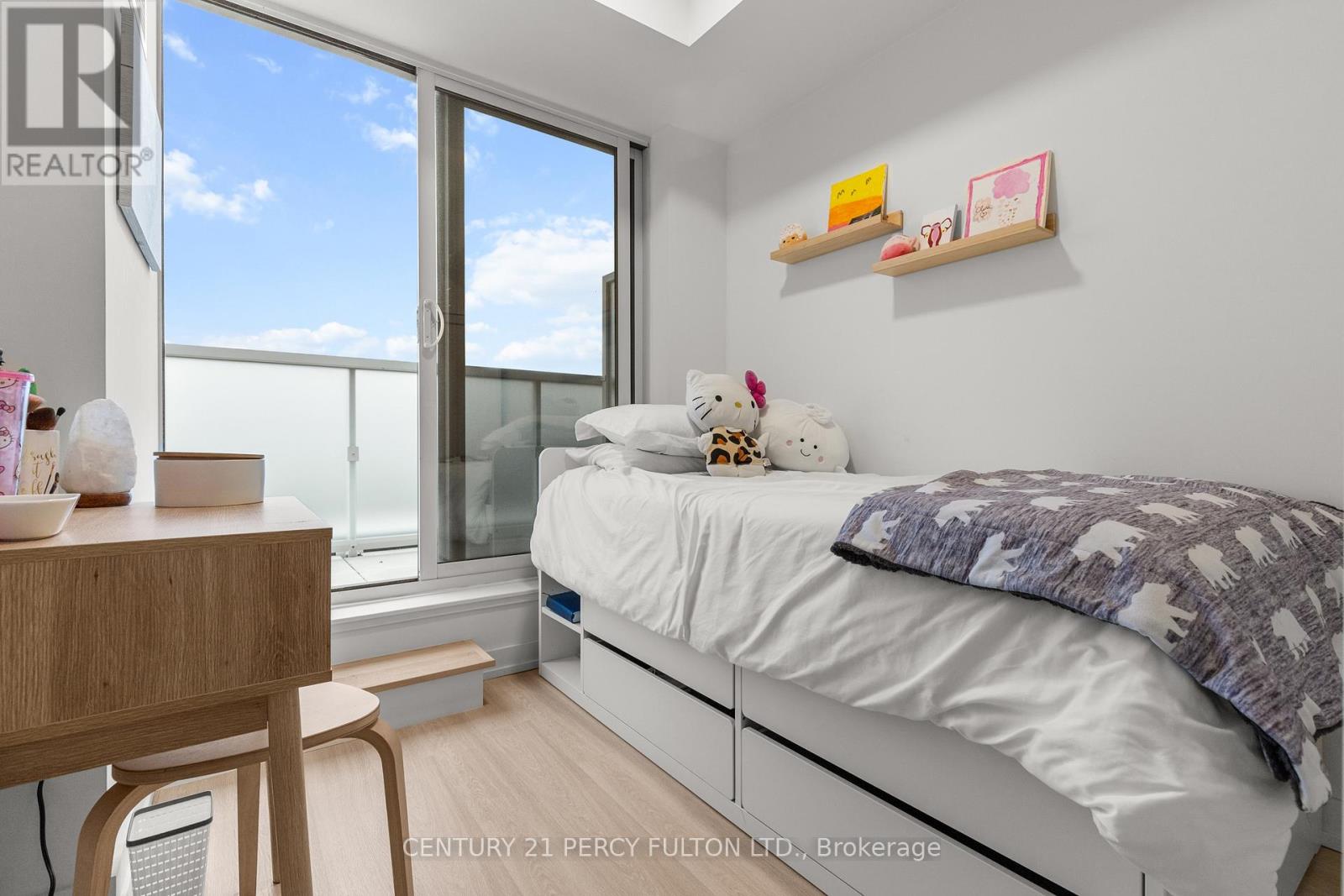 601 - 415 Main Street W, Hamilton, Ontario  L8P 1K5 - Photo 13 - X12691796