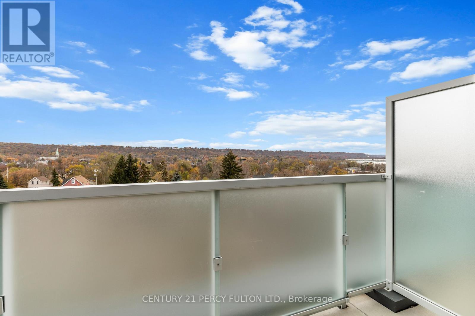 601 - 415 Main Street W, Hamilton, Ontario  L8P 1K5 - Photo 14 - X12691796