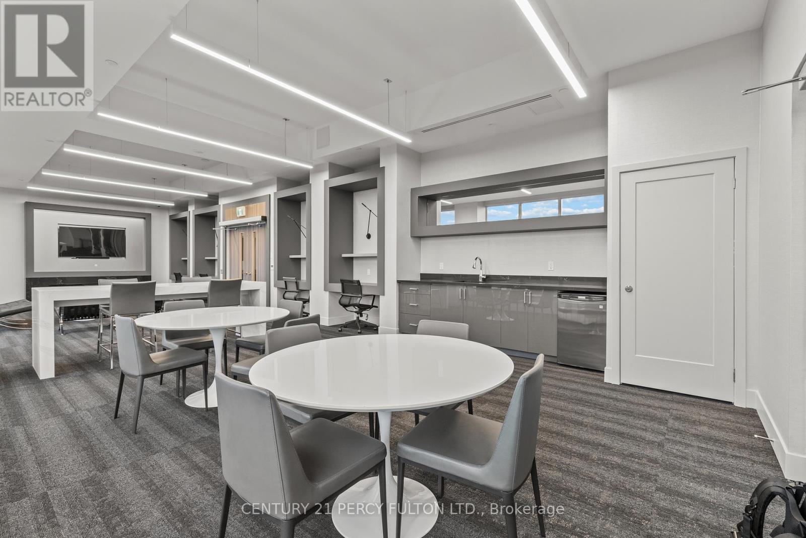 601 - 415 Main Street W, Hamilton, Ontario  L8P 1K5 - Photo 18 - X12691796