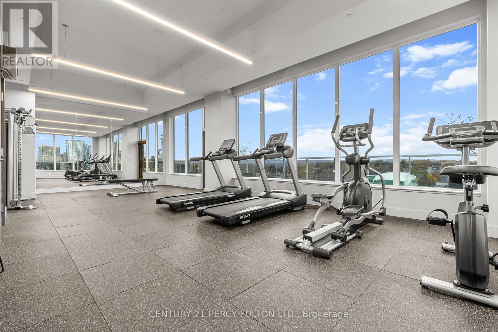 601 - 415 Main Street W, Hamilton, Ontario  L8P 1K5 - Photo 19 - X12691796