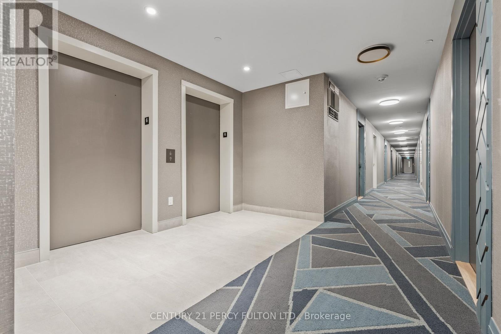 601 - 415 Main Street W, Hamilton, Ontario  L8P 1K5 - Photo 3 - X12691796