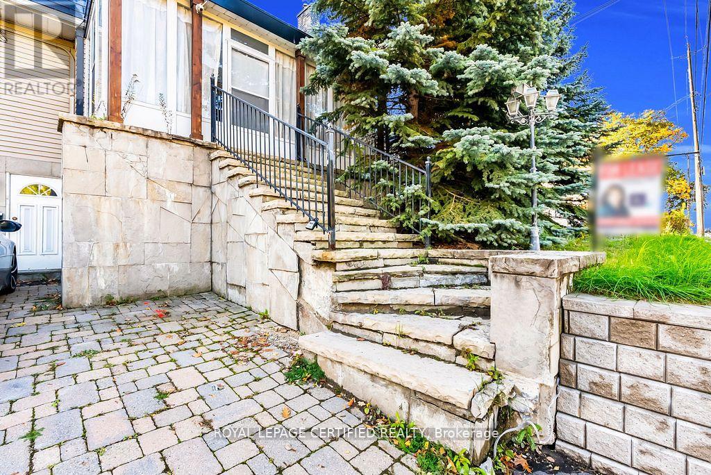 125 Steeles Avenue E, Toronto, Ontario  M2M 3Y5 - Photo 13 - C12691480