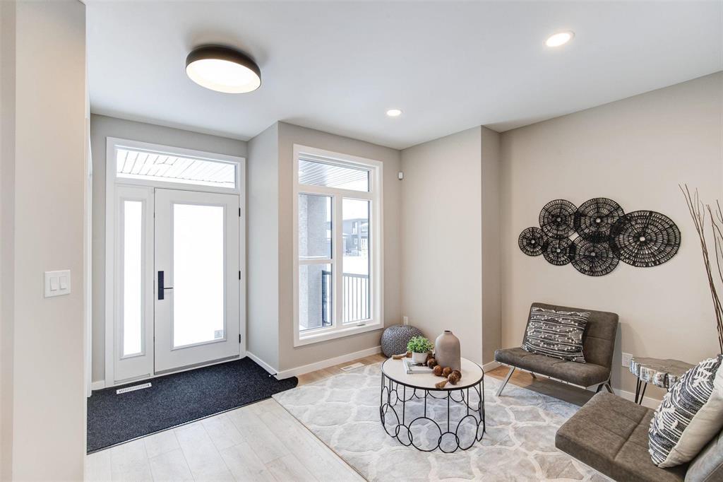 21 Red Pine Drive, West St Paul, Manitoba  R4A 0E7 - Photo 1 - 202600779