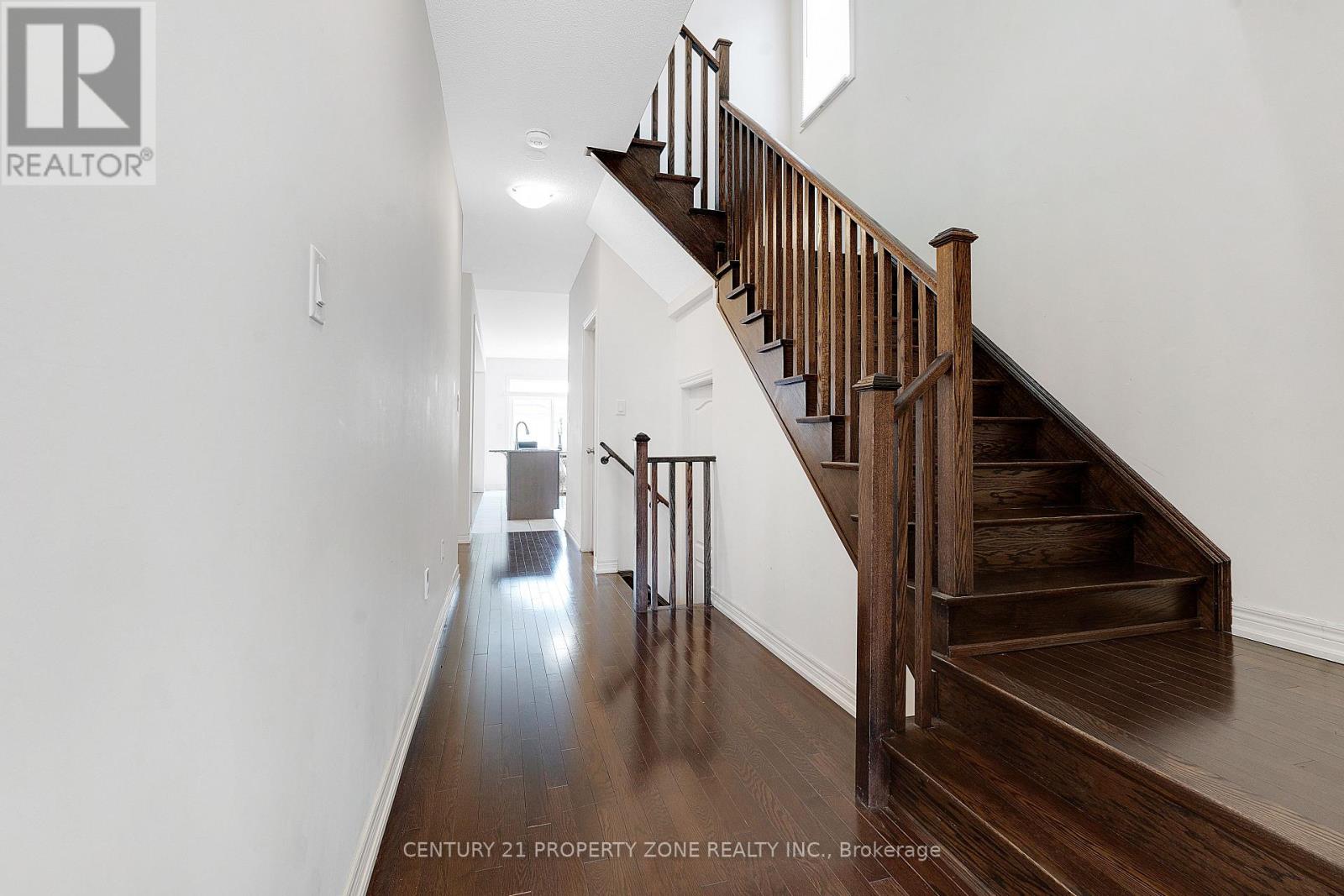 118 Emerald Coast Trail, Brampton, Ontario  L7A 5A7 - Photo 10 - W12554368