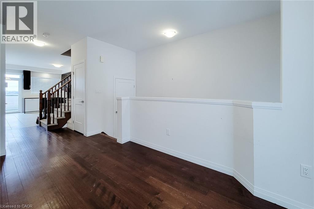 30 Times Square Boulevard Unit# 228, Stoney Creek, Ontario  L8J 0M1 - Photo 12 - 40798212