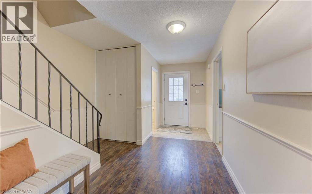 88 Mcdougall Road Unit# F, Waterloo, Ontario  N2L 5C5 - Photo 5 - 40795464