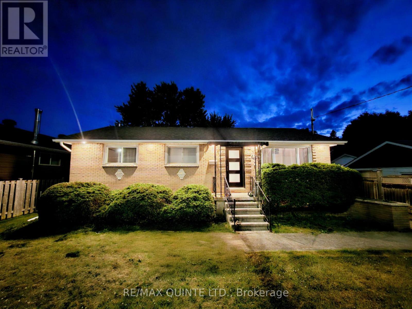 620 SIDNEY STREET, Belleville, Ontario