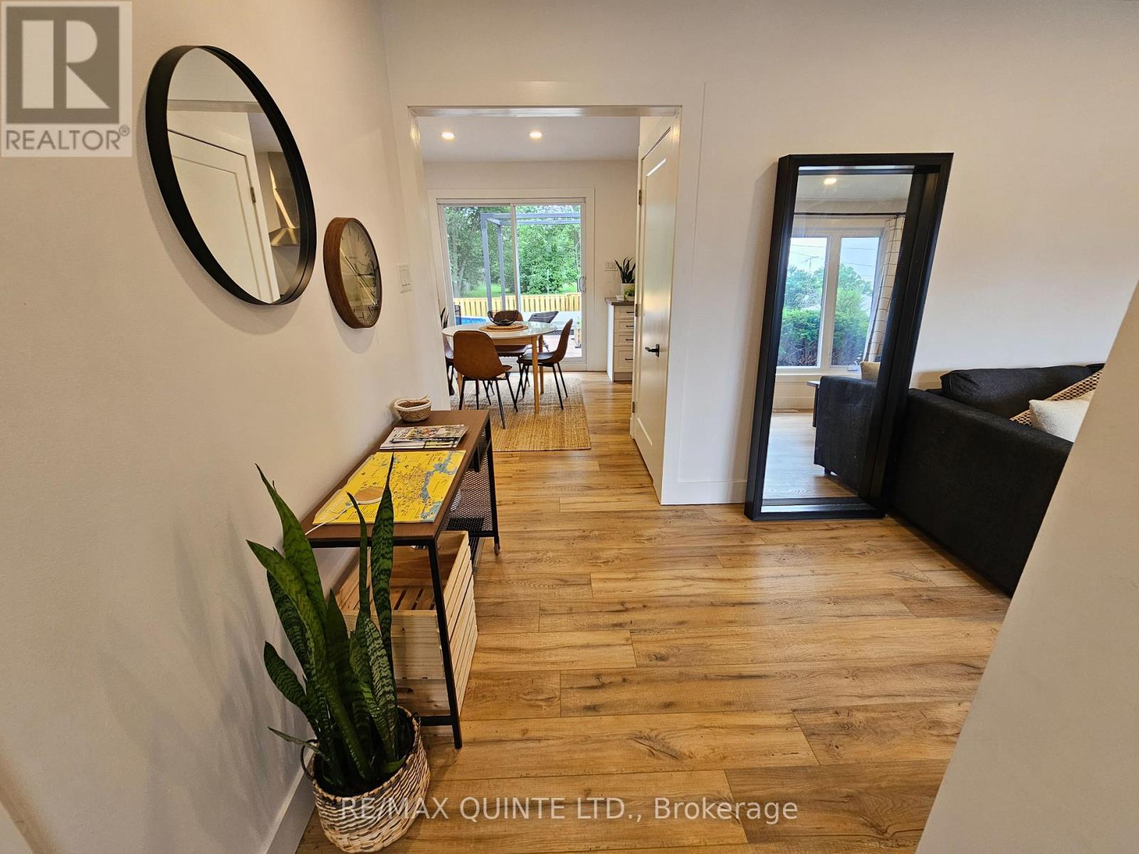 620 Sidney Street, Belleville, Ontario  K8P 4A6 - Photo 3 - X12691898