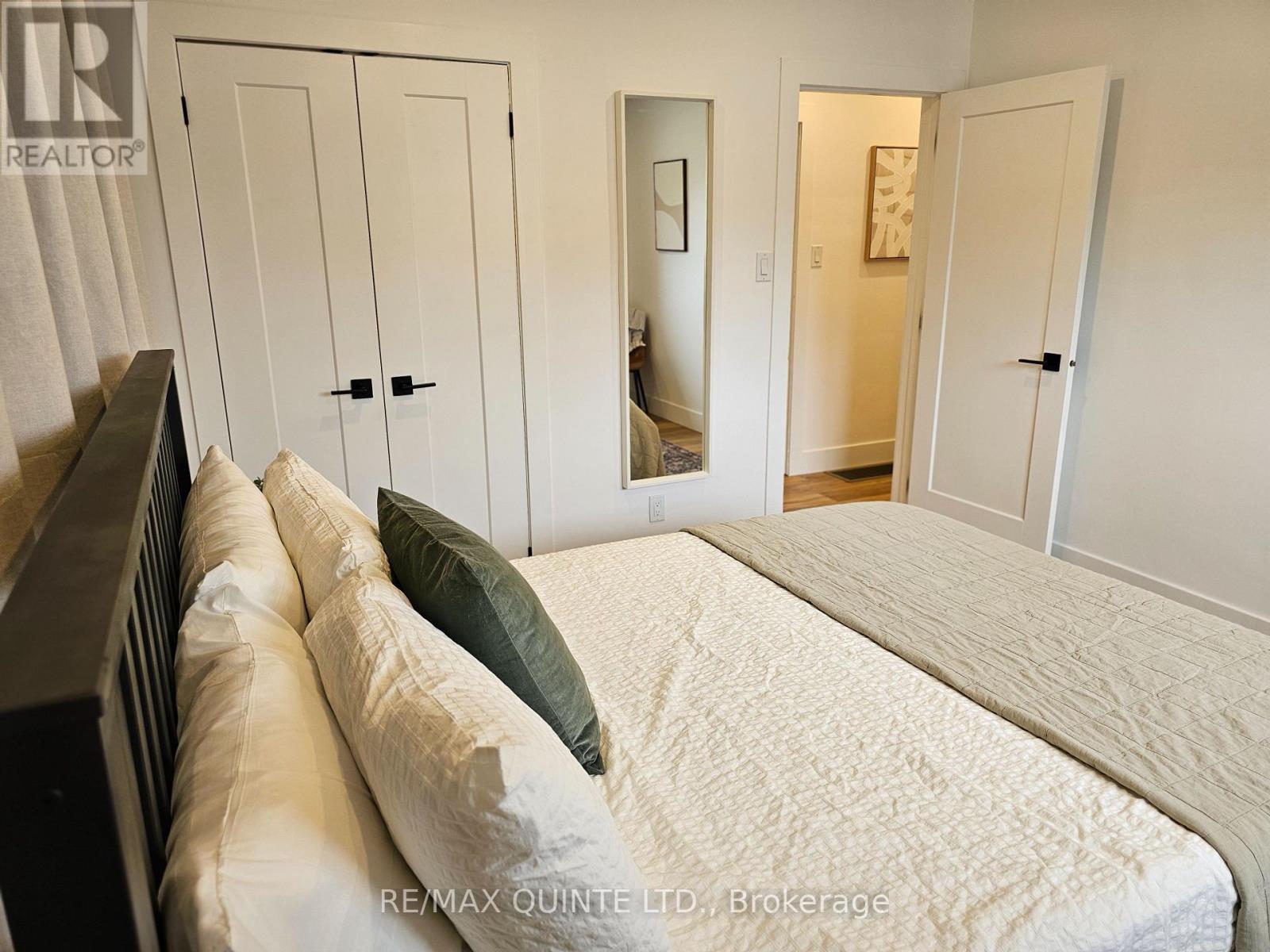 A - 620 Sidney Street, Belleville, Ontario  K8P 4A6 - Photo 14 - X12691934