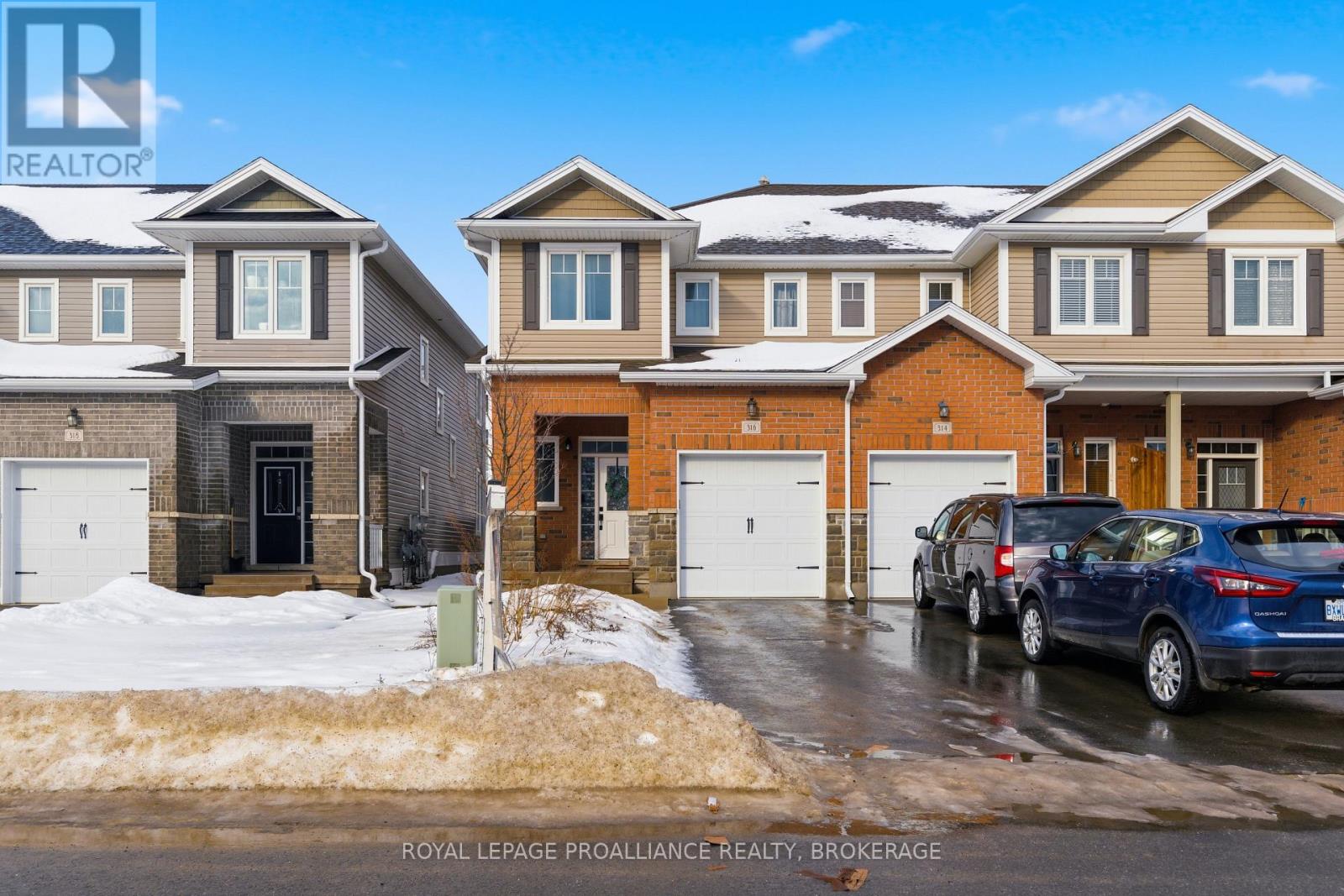 316 Janette Street, Kingston, Ontario  K7P 0K8 - Photo 1 - X12692042