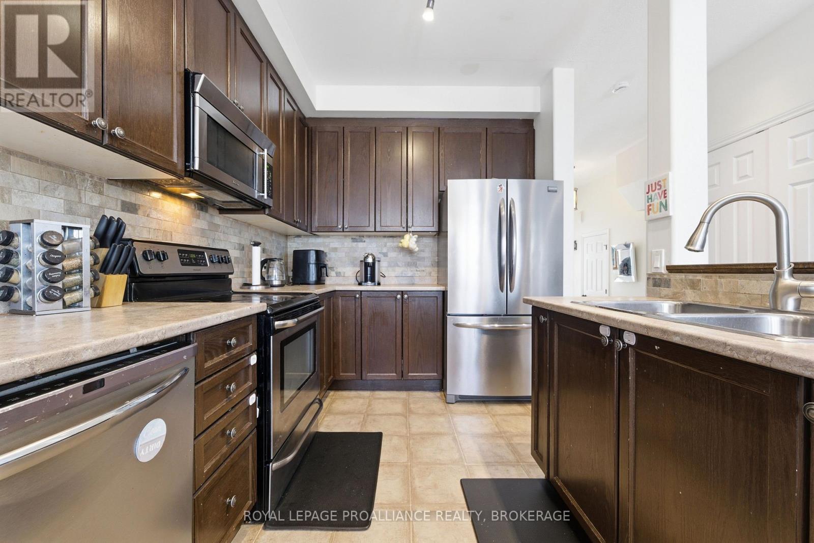 316 Janette Street, Kingston, Ontario  K7P 0K8 - Photo 11 - X12692042