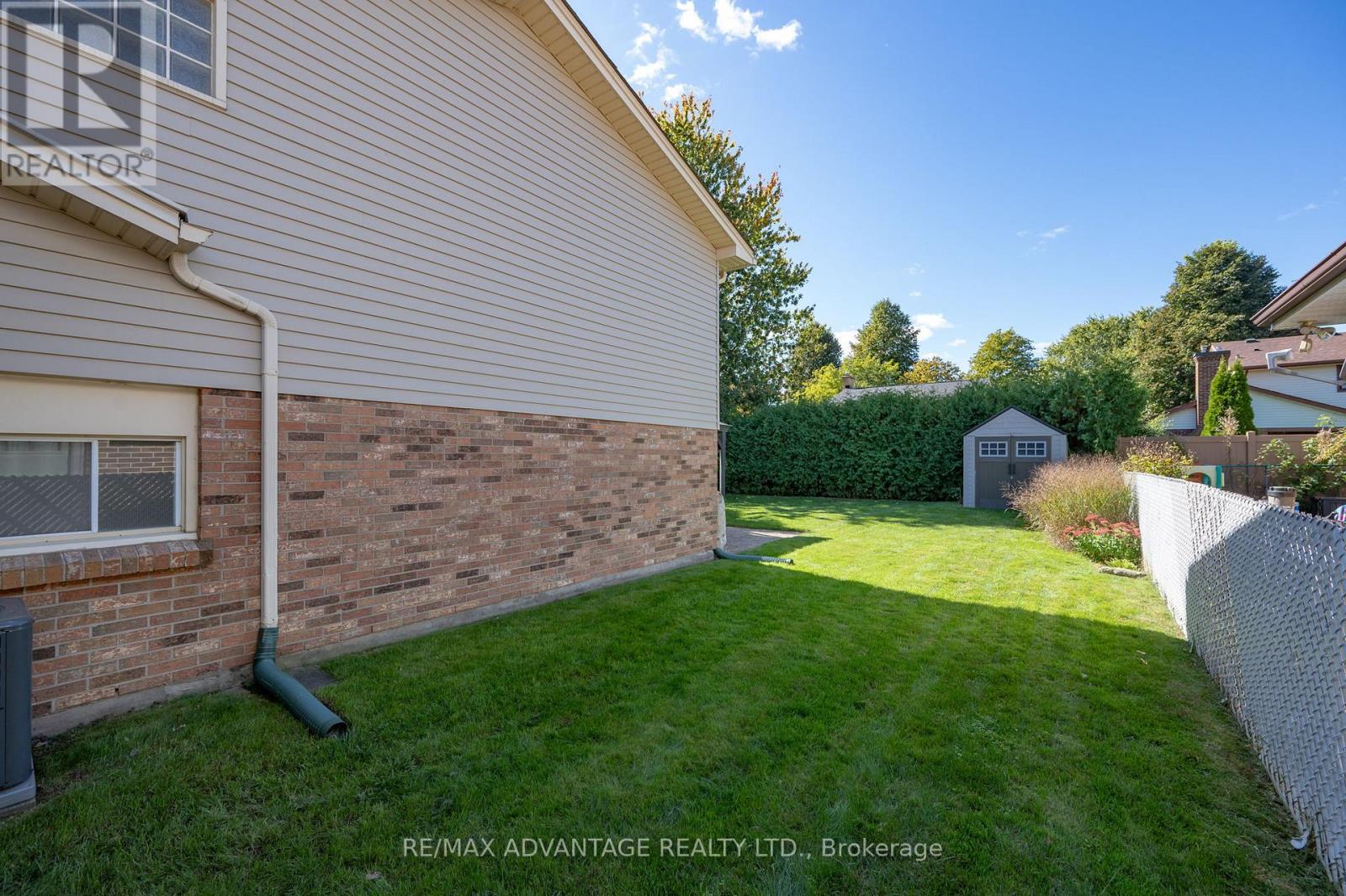 39 Lysanda Avenue, London South, Ontario  N5Z 4L1 - Photo 39 - X12691836