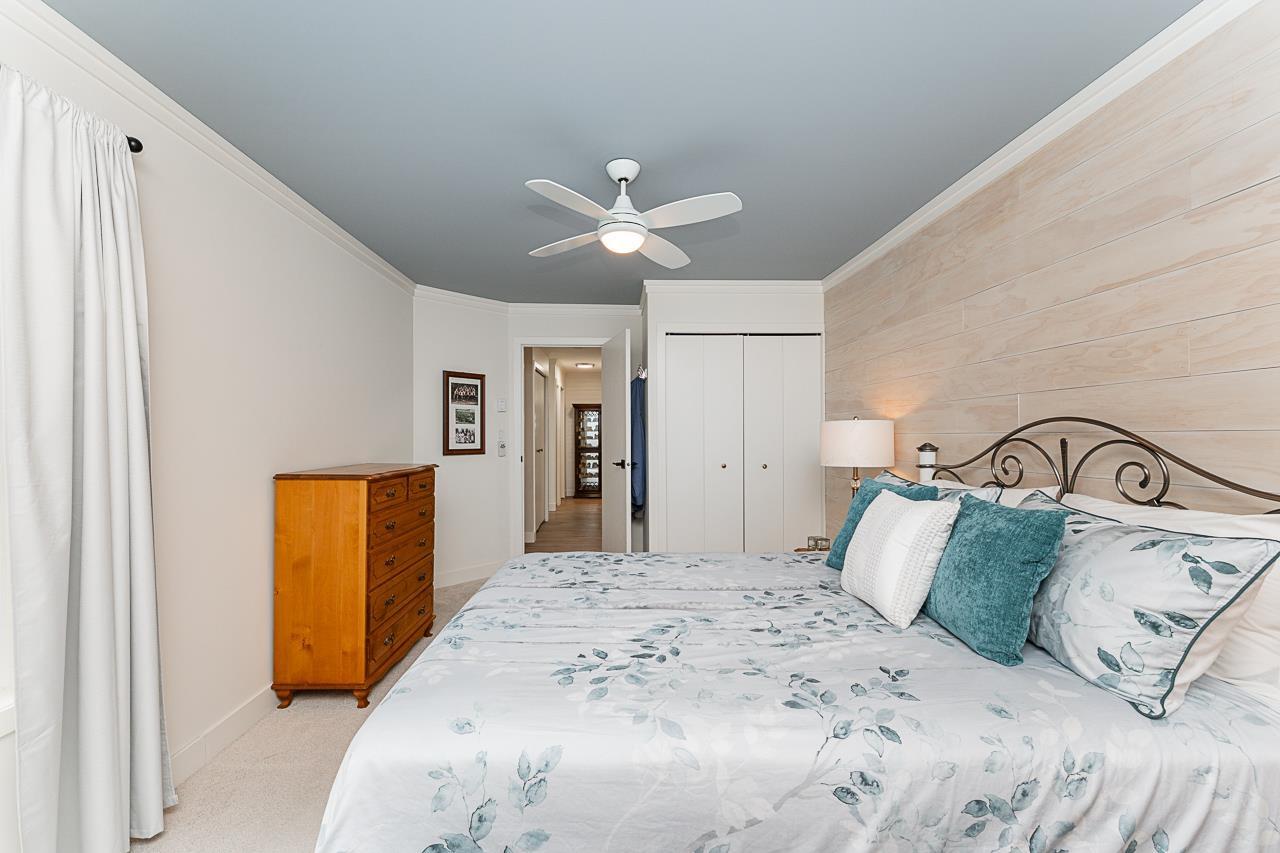 202 1520 Vidal Street, White Rock, British Columbia  V4B 3T7 - Photo 25 - R3078278