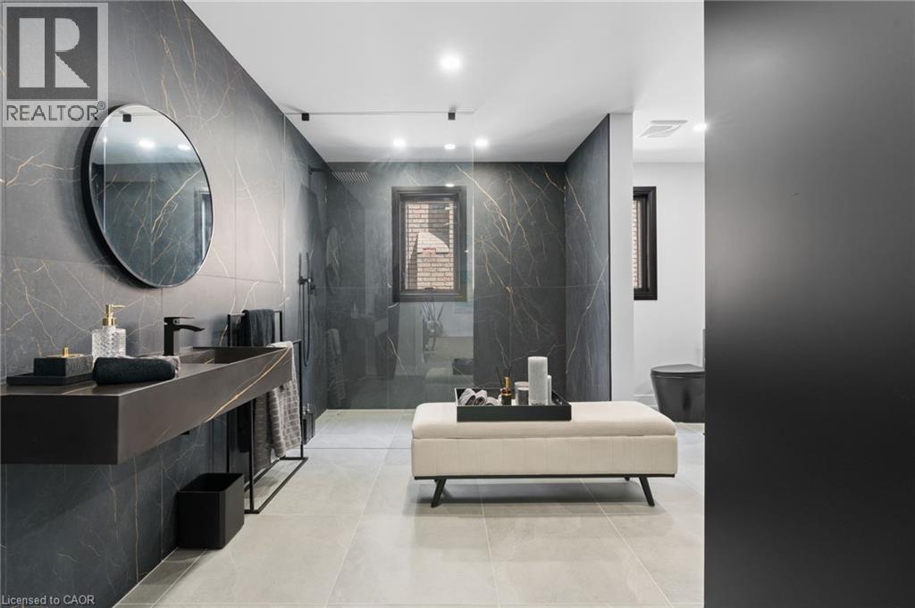 17 Clearview Drive, Hamilton, Ontario  L8G 4Y4 - Photo 24 - 40798195