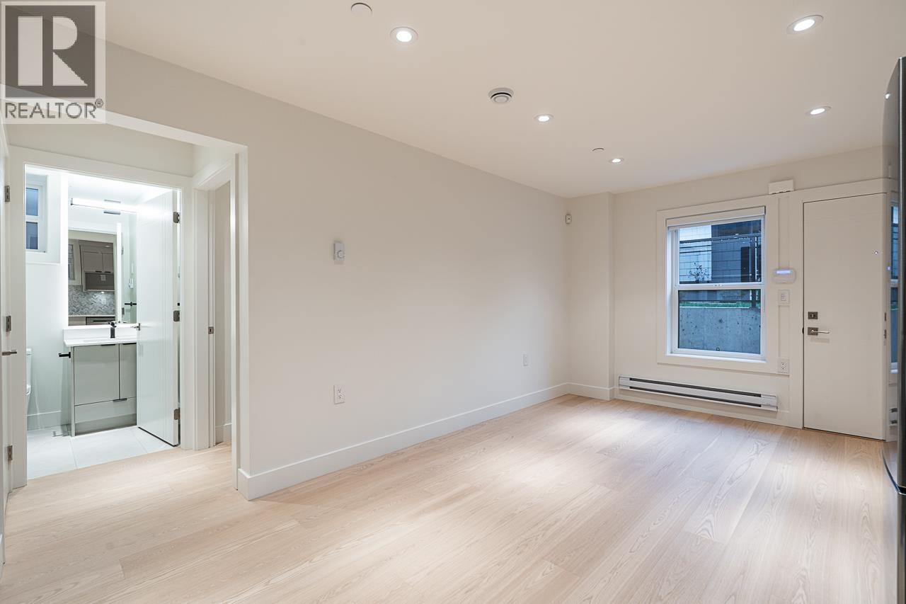 2565 W 2nd Avenue, Vancouver, British Columbia  V6K 1J7 - Photo 31 - R3070801