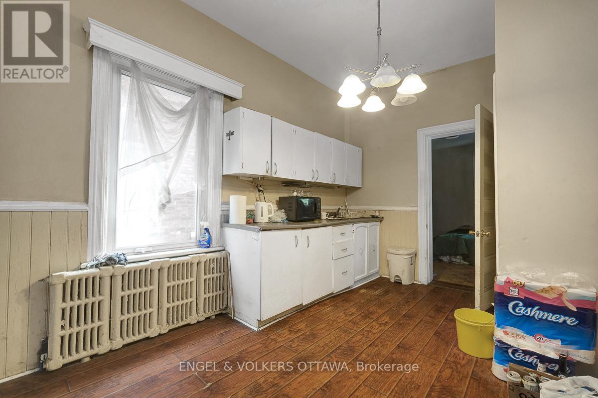256 Kent Street N, Ottawa, Ontario  K2P 2A2 - Photo 11 - X12691840