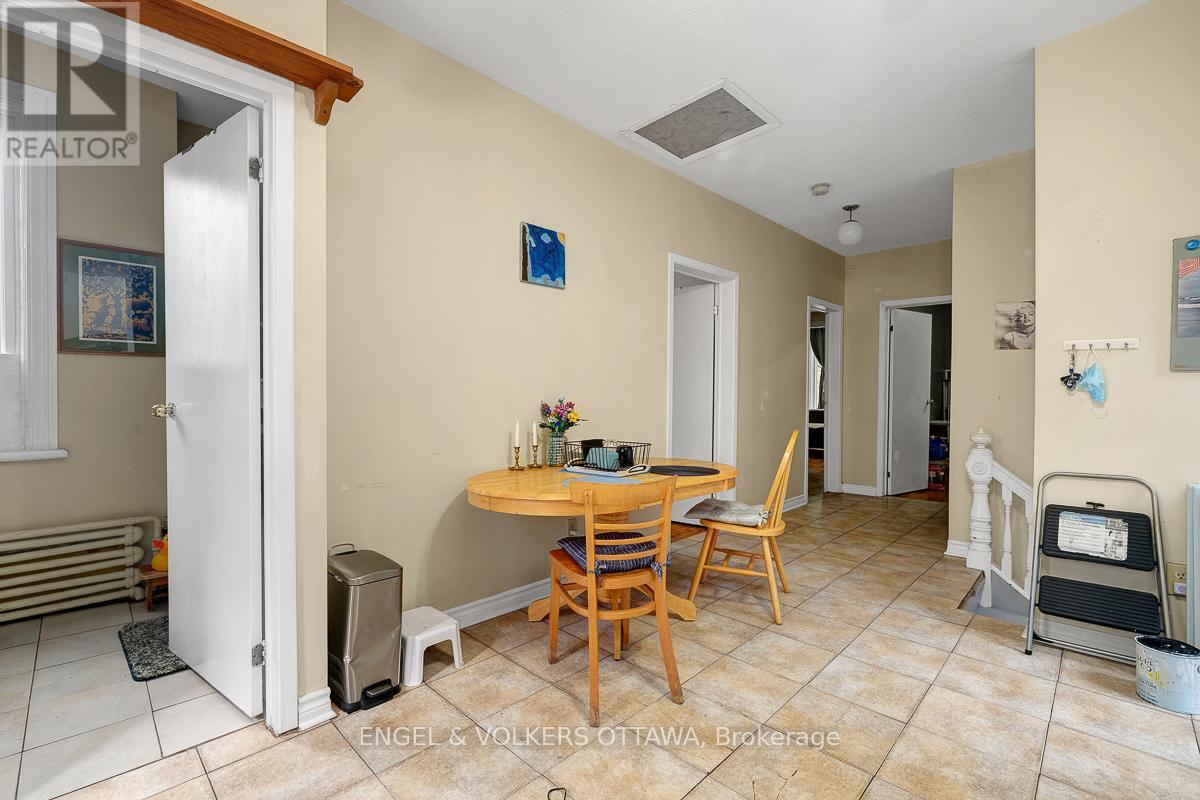 256 Kent Street N, Ottawa, Ontario  K2P 2A2 - Photo 19 - X12691840