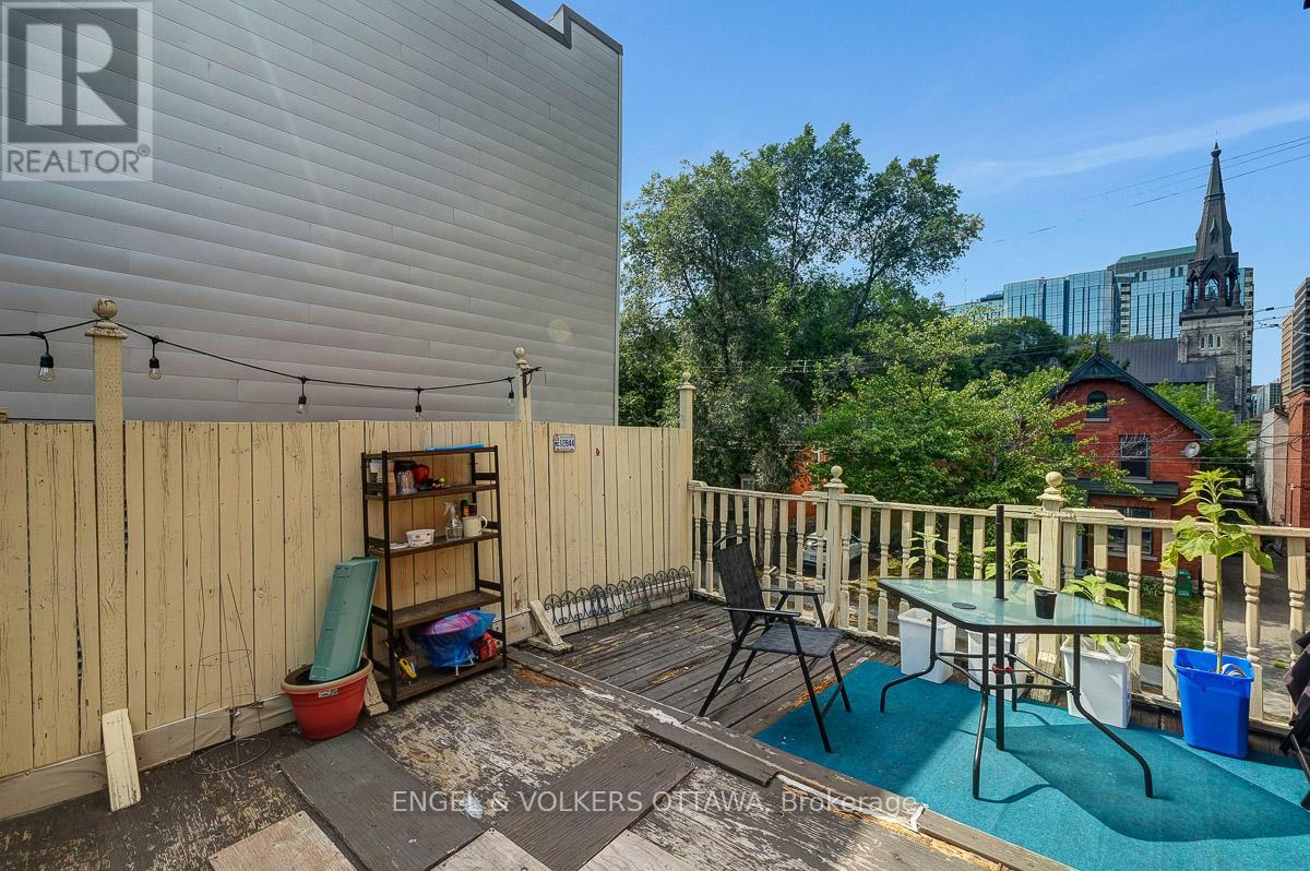 256 Kent Street N, Ottawa, Ontario  K2P 2A2 - Photo 25 - X12691840