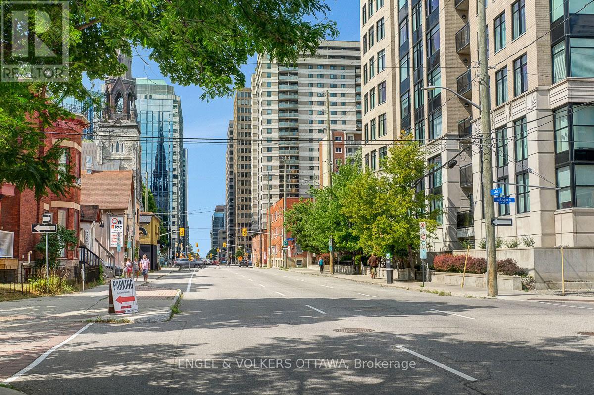 256 Kent Street N, Ottawa, Ontario  K2P 2A2 - Photo 4 - X12691840