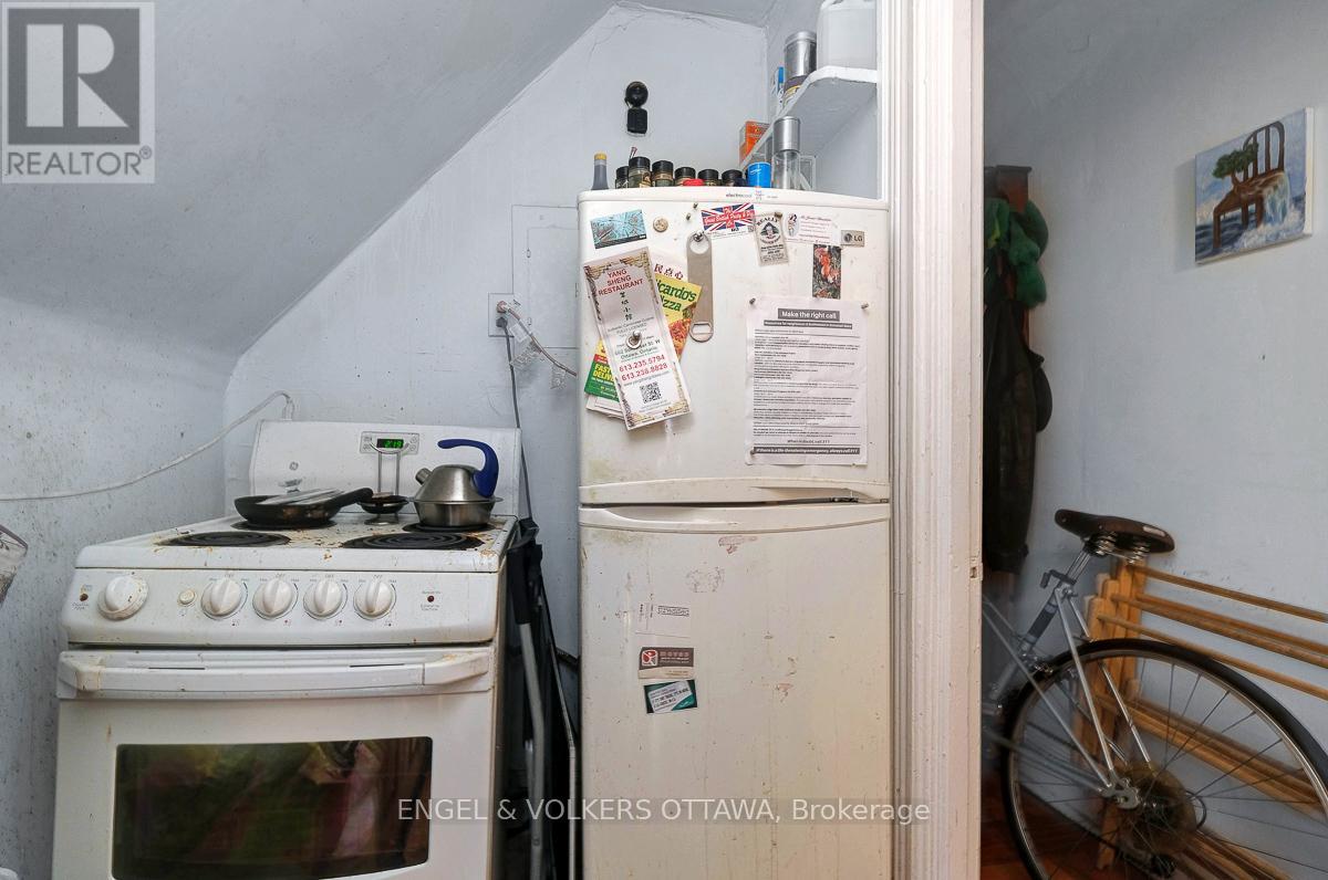 258 Kent Street, Ottawa, Ontario  K2P 2A2 - Photo 23 - X12691982