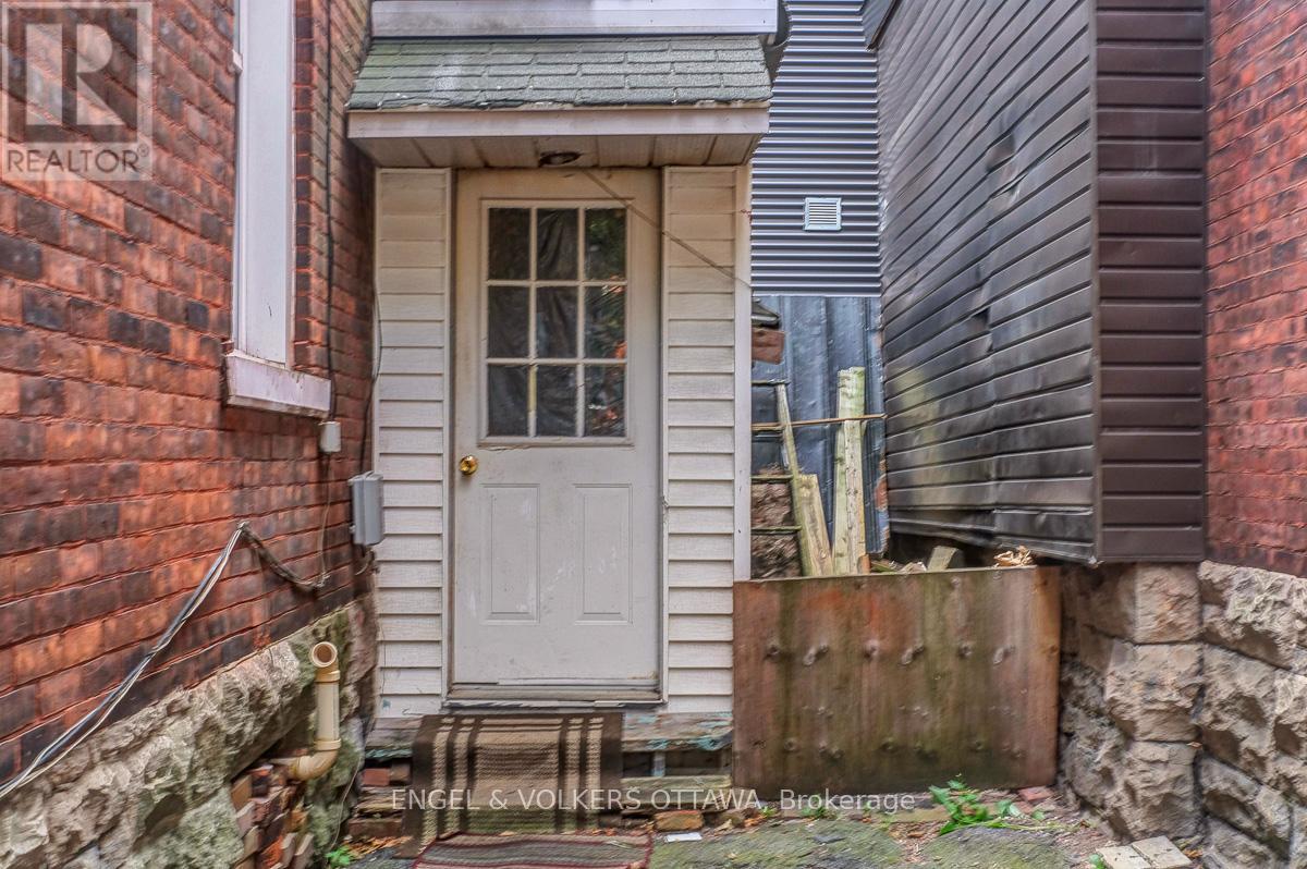 258 Kent Street, Ottawa, Ontario  K2P 2A2 - Photo 28 - X12691982