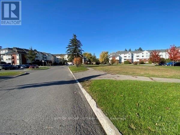 5 - 268 LORRY GREENBERG DRIVE, Ottawa, Ontario