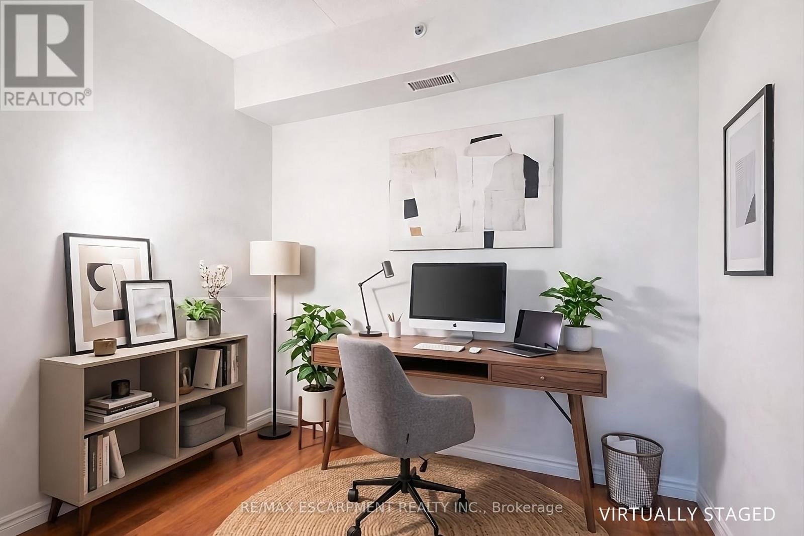 308 - 4015 Kilmer Drive, Burlington, Ontario  L7M 4M4 - Photo 15 - W12533120