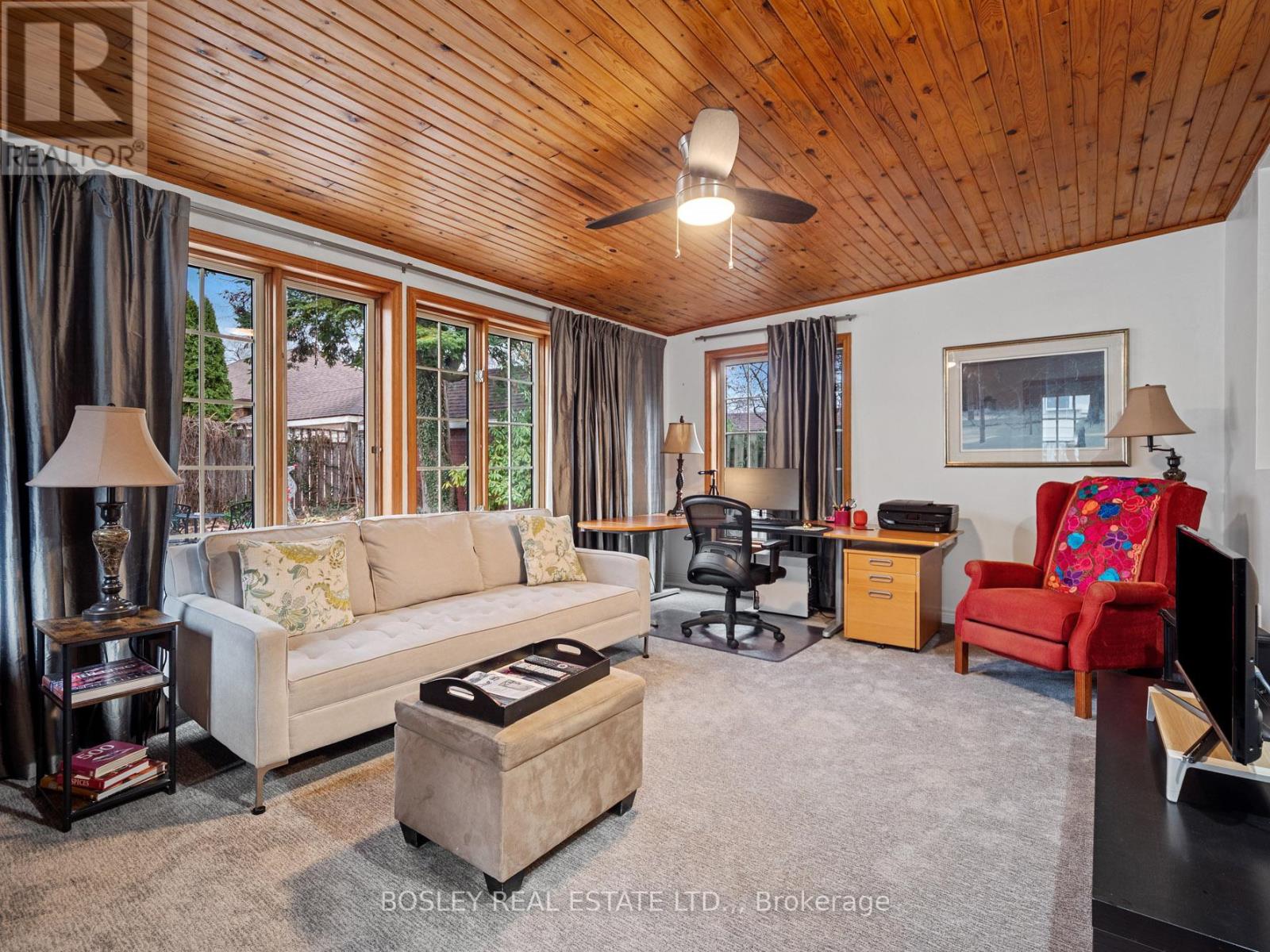 30 Spruce Street, St. Catharines, Ontario  L2R 1B5 - Photo 12 - X12691920