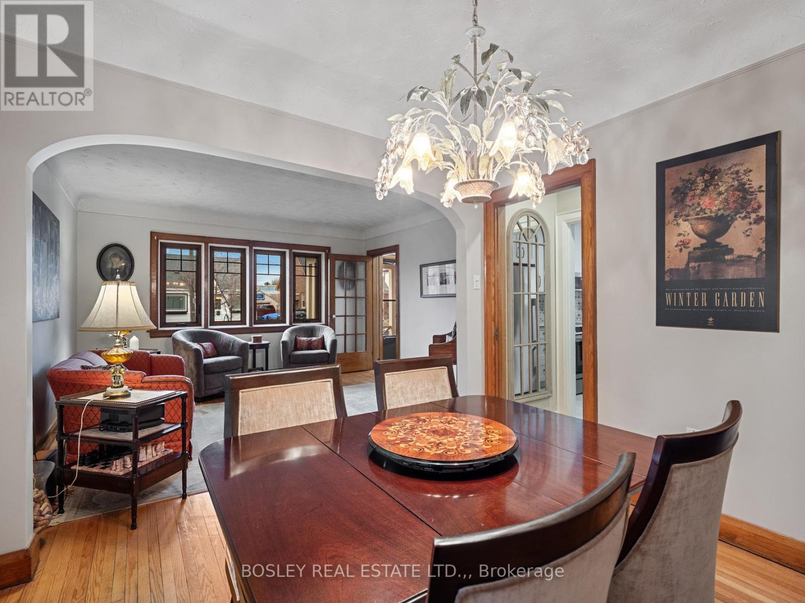 30 Spruce Street, St. Catharines, Ontario  L2R 1B5 - Photo 7 - X12691920