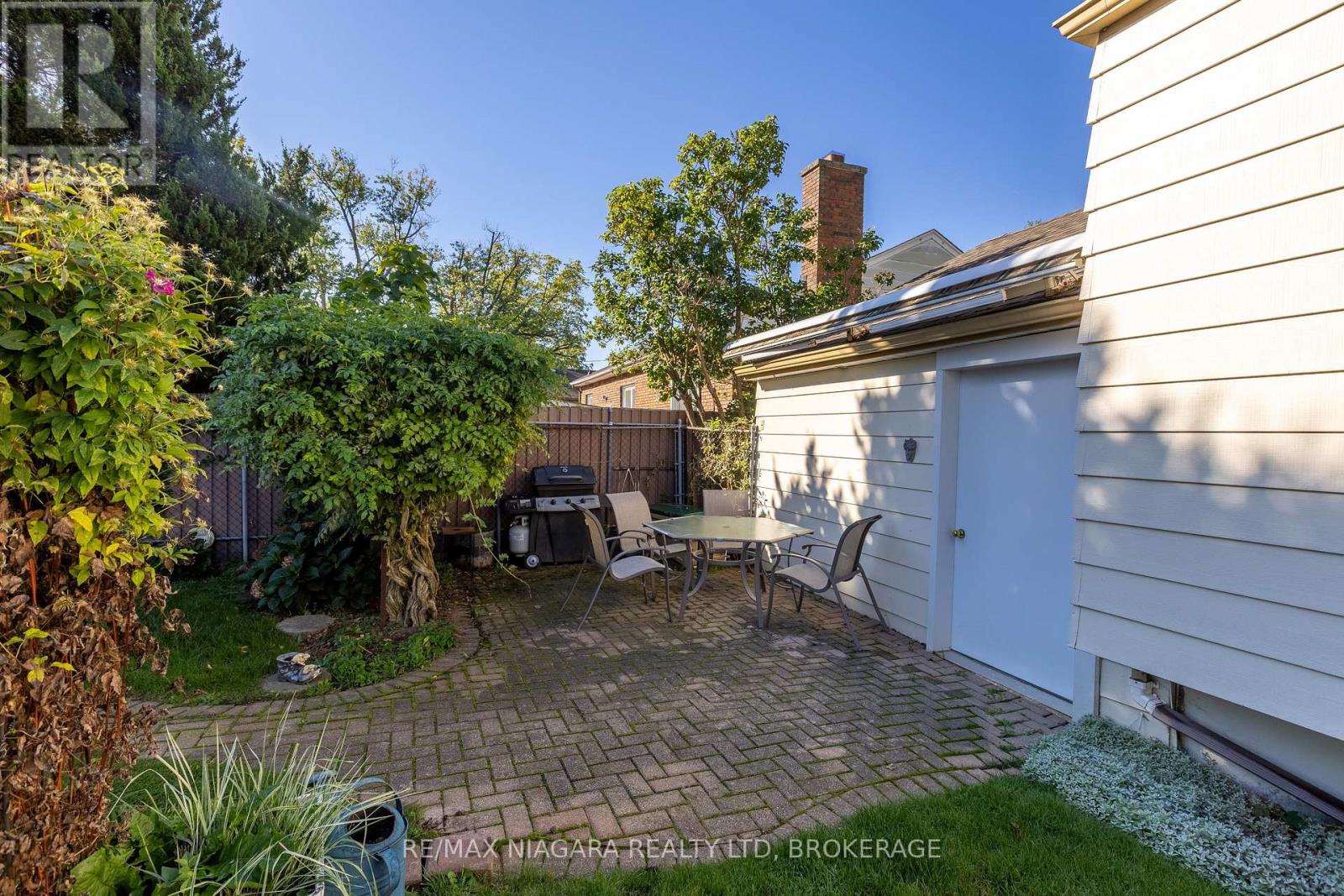 68 Connaught Avenue, Welland, Ontario  L3C 1G5 - Photo 3 - X12691972