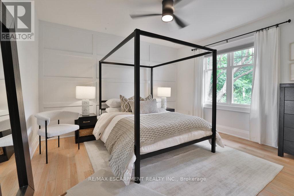 43 Mississauga Road S, Mississauga, Ontario  L5H 2H3 - Photo 32 - W12691568