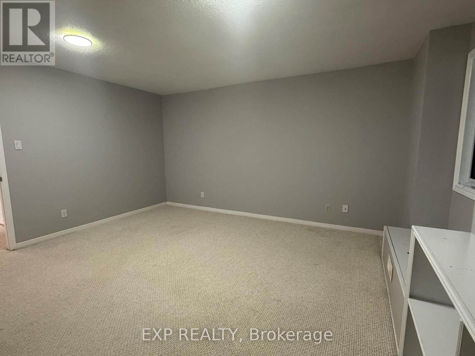 55 Royal Field Crescent, Ottawa, Ontario  K2J 4E2 - Photo 15 - X12635098