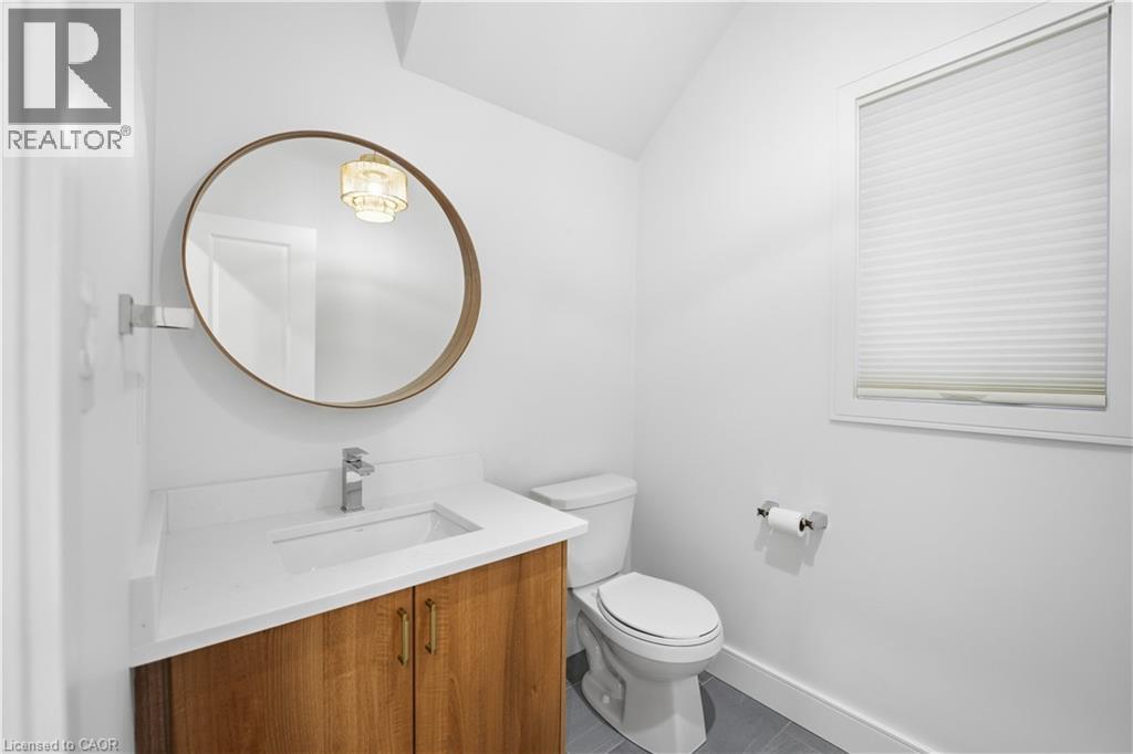 87 Mcknight Avenue, Hamilton, Ontario  L8B 0T8 - Photo 6 - 40785474