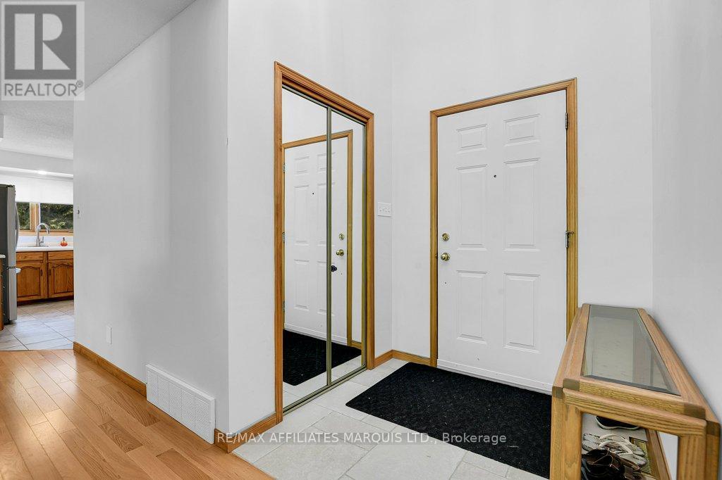 6711 Gilmore Hill Road, South Glengarry, Ontario  K6H 7J3 - Photo 25 - X12688310