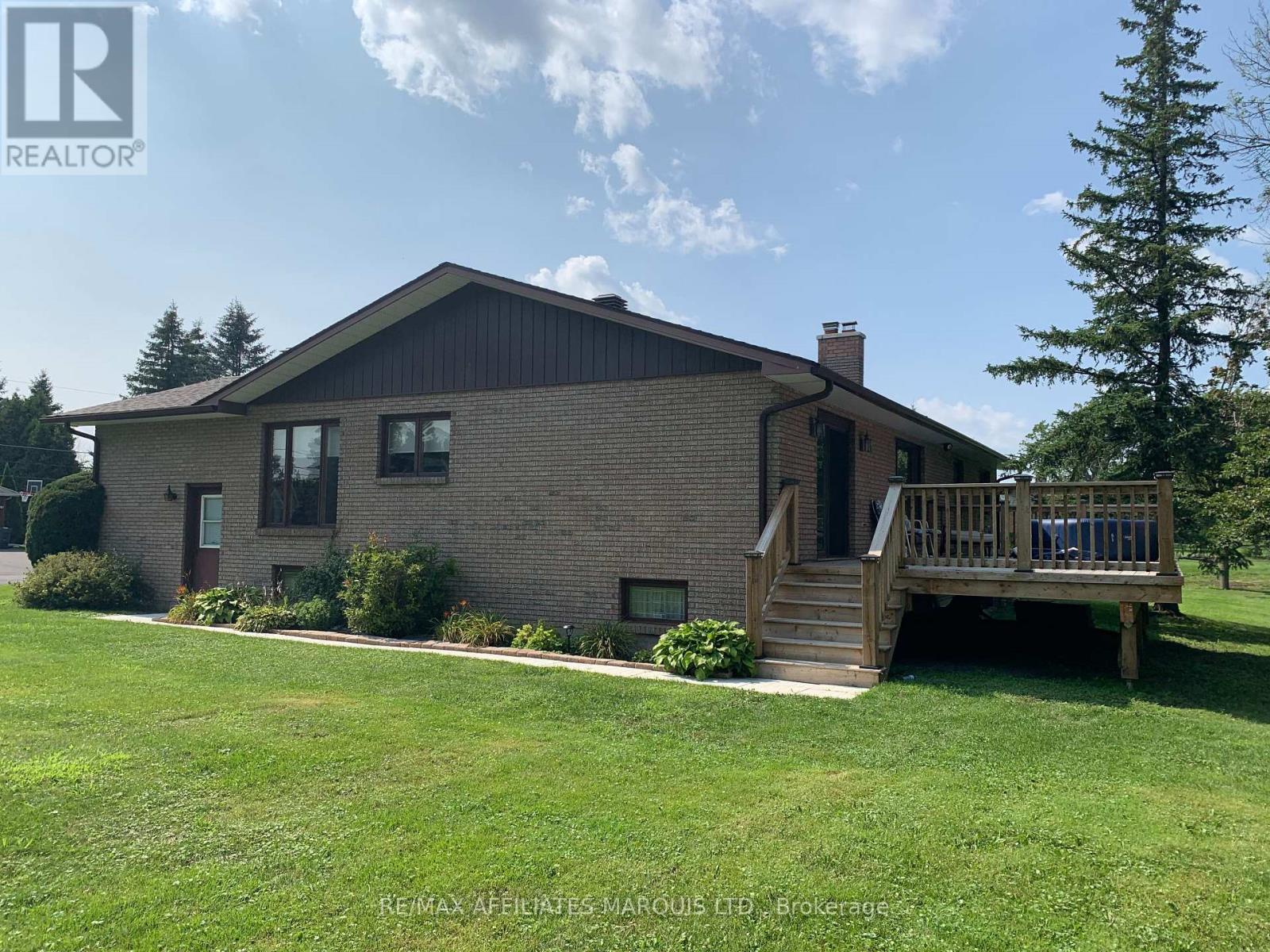 6711 Gilmore Hill Road, South Glengarry, Ontario  K6H 7J3 - Photo 3 - X12688310