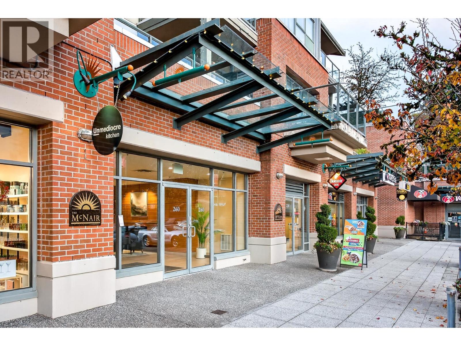 403 260 Newport Drive, Port Moody, British Columbia  V3H 5C6 - Photo 1 - R3069053