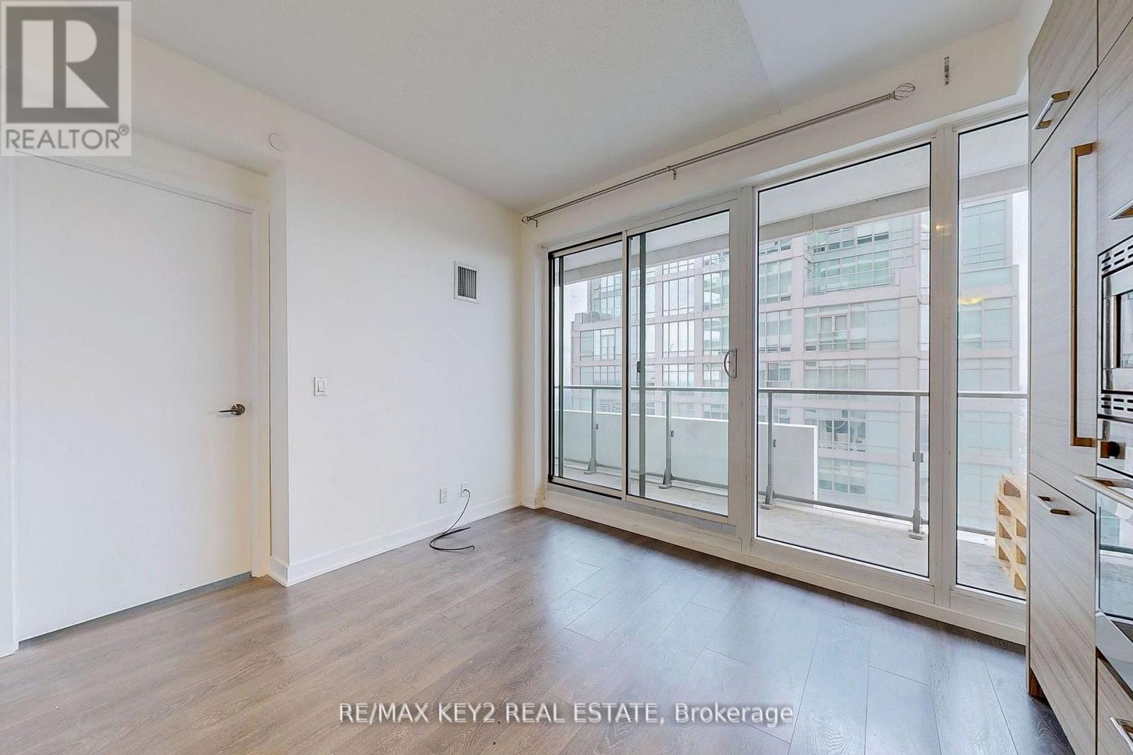 4406 - 2221 Yonge Street, Toronto, Ontario  M4S 0B8 - Photo 4 - C12691844