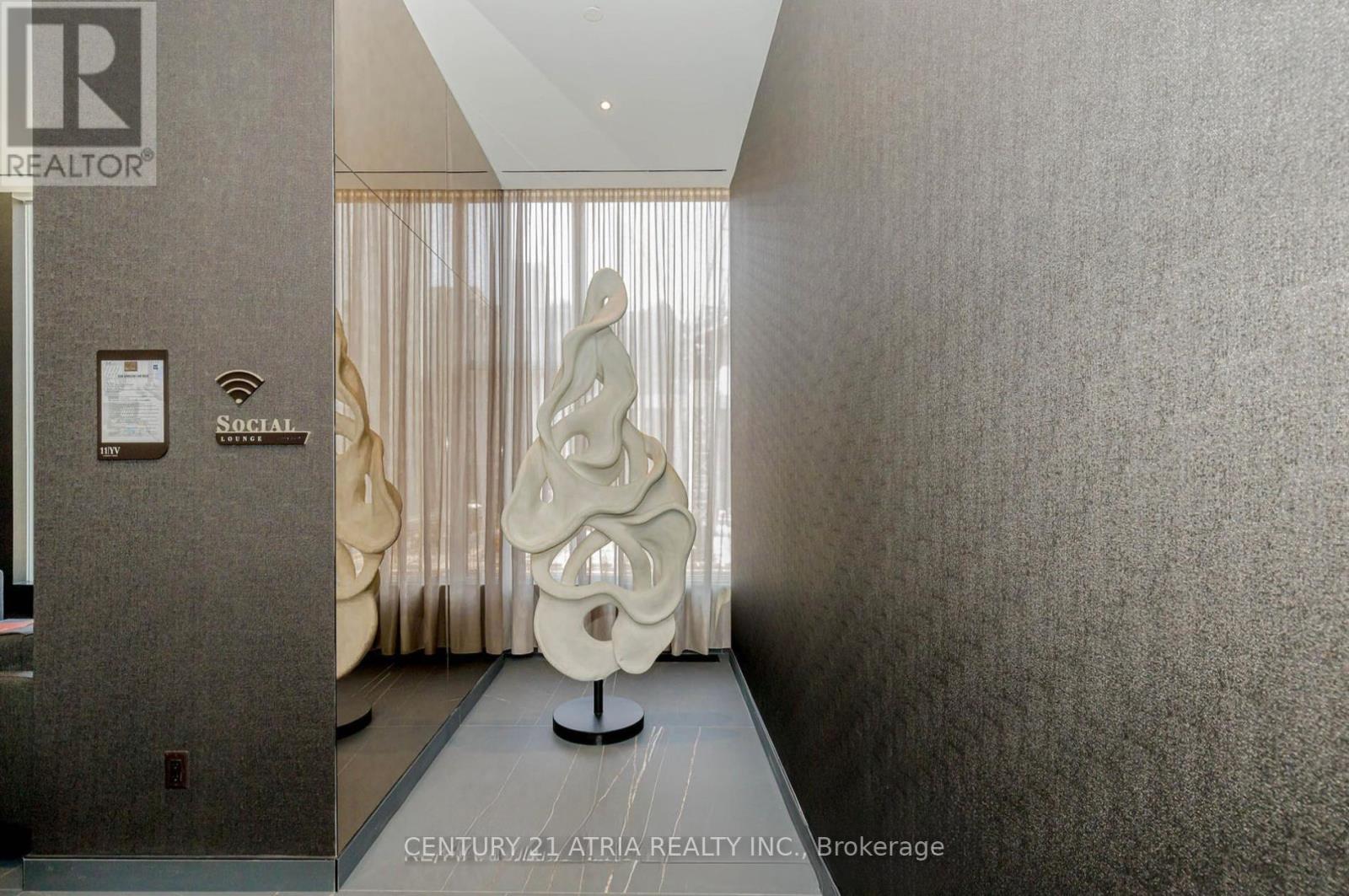 Lph6405 - 11 Yorkville Avenue, Toronto, Ontario  M4W 0B7 - Photo 28 - C12691976