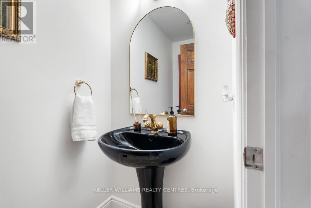 50 Skyview Crescent, Toronto, Ontario  M2J 1B8 - Photo 7 - C12691984