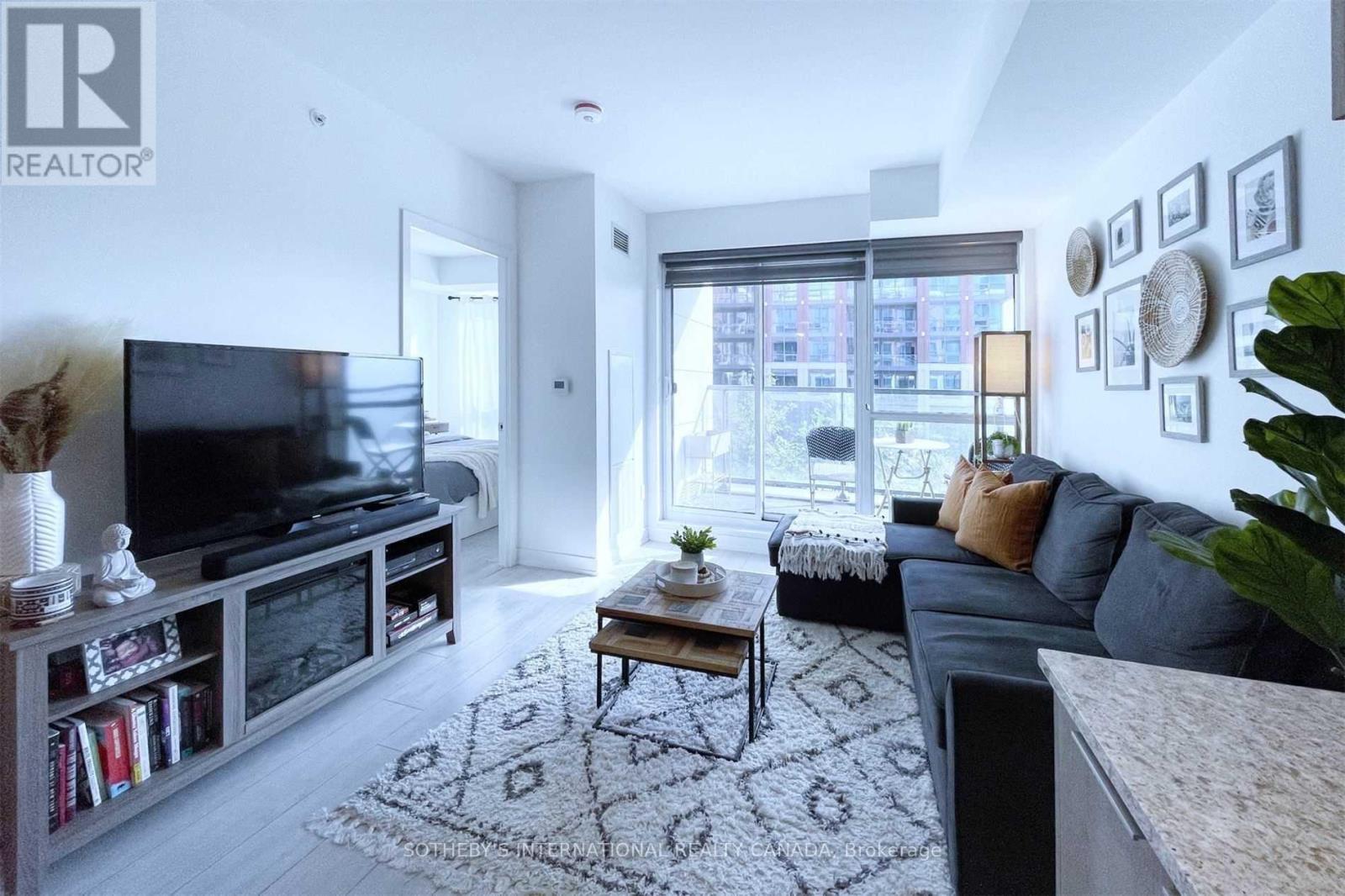 258 - 31 Tippett Road, Toronto, Ontario  M3H 0C8 - Photo 4 - C12692004