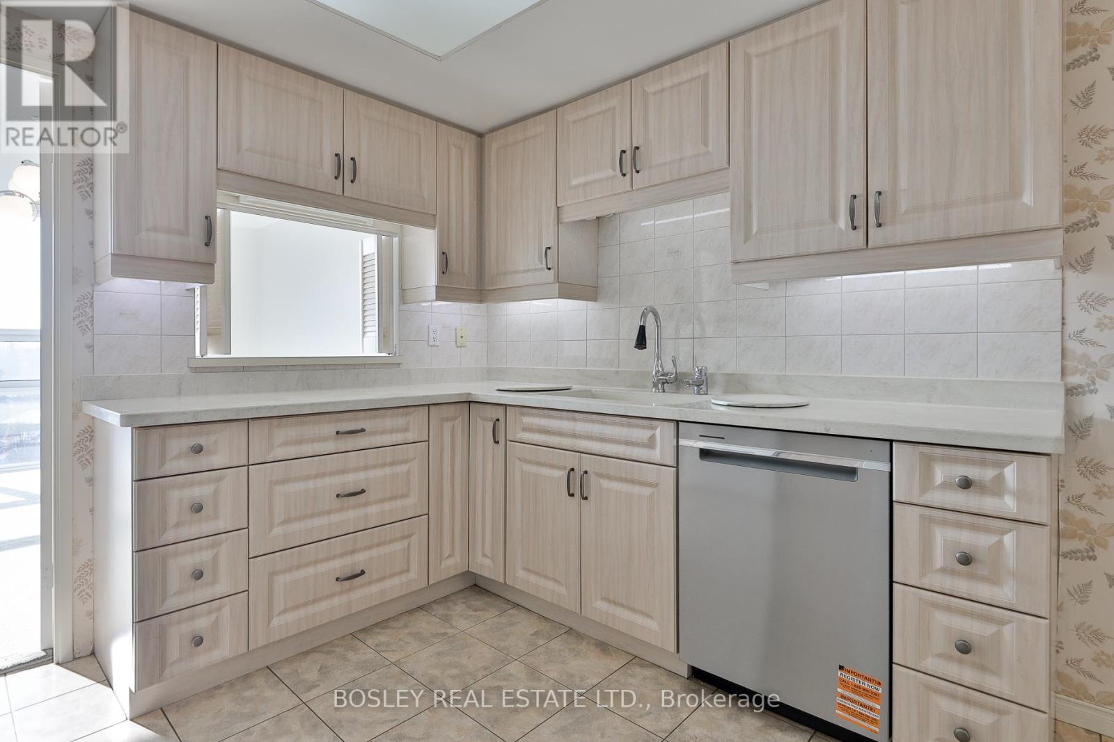 908 - 131 Beecroft Road, Toronto, Ontario  M2N 6G9 - Photo 10 - C12692046