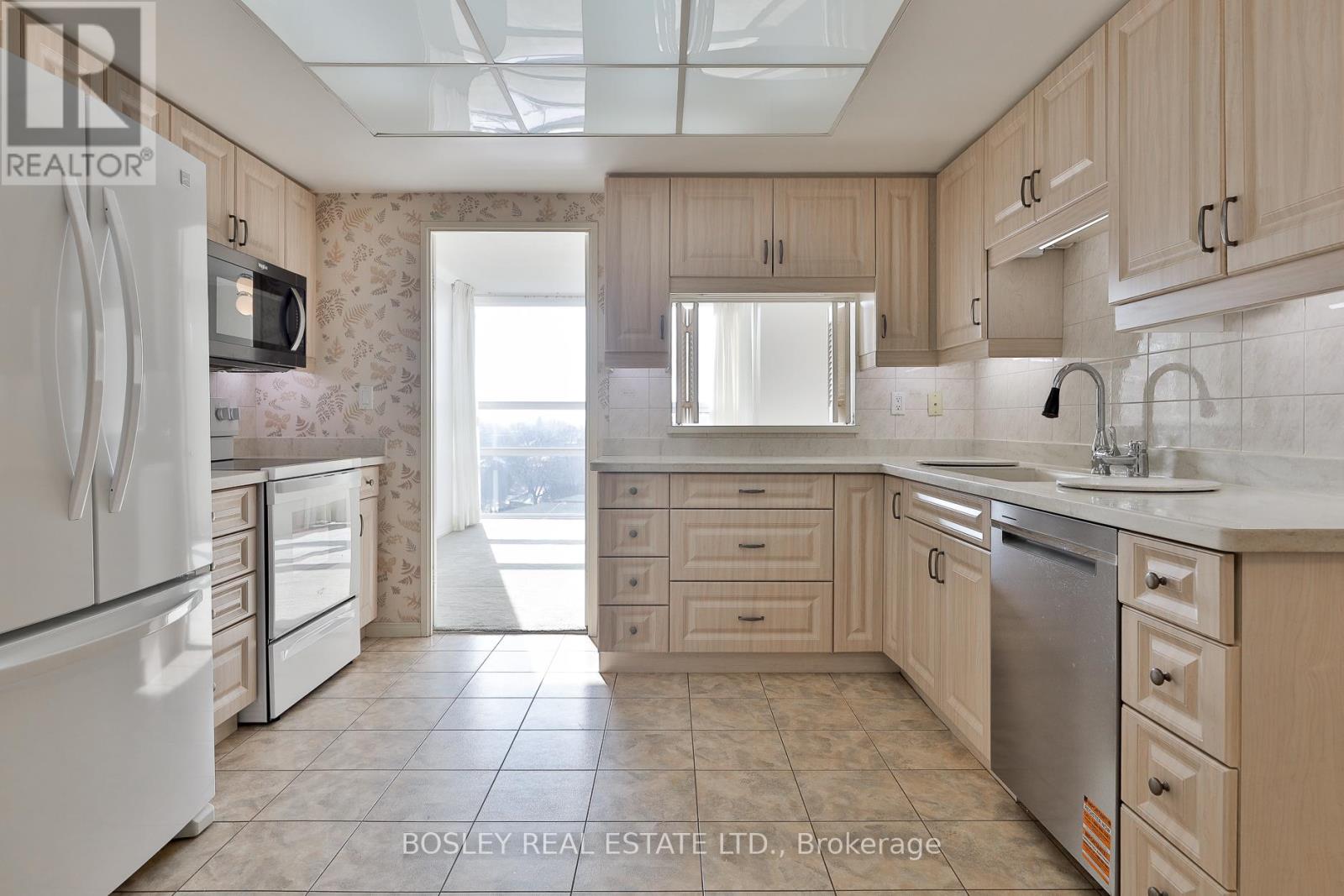 908 - 131 Beecroft Road, Toronto, Ontario  M2N 6G9 - Photo 14 - C12692046