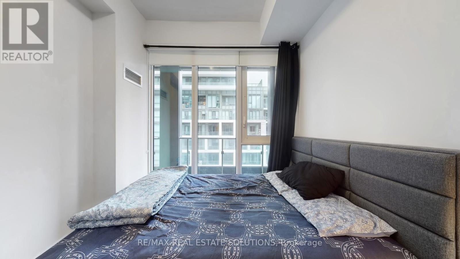 1740 - 135 Lower Sherbourne Street, Toronto, Ontario  M5A 1Y4 - Photo 12 - C12692052