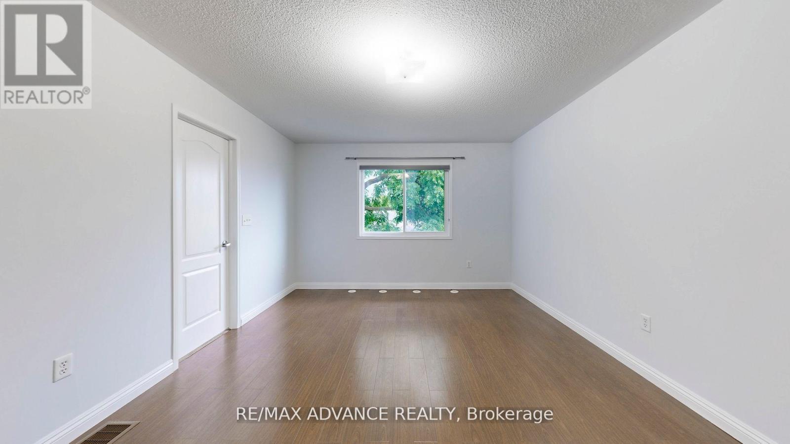 46 Wyper Square, Toronto, Ontario  M1S 0B3 - Photo 12 - E12691872