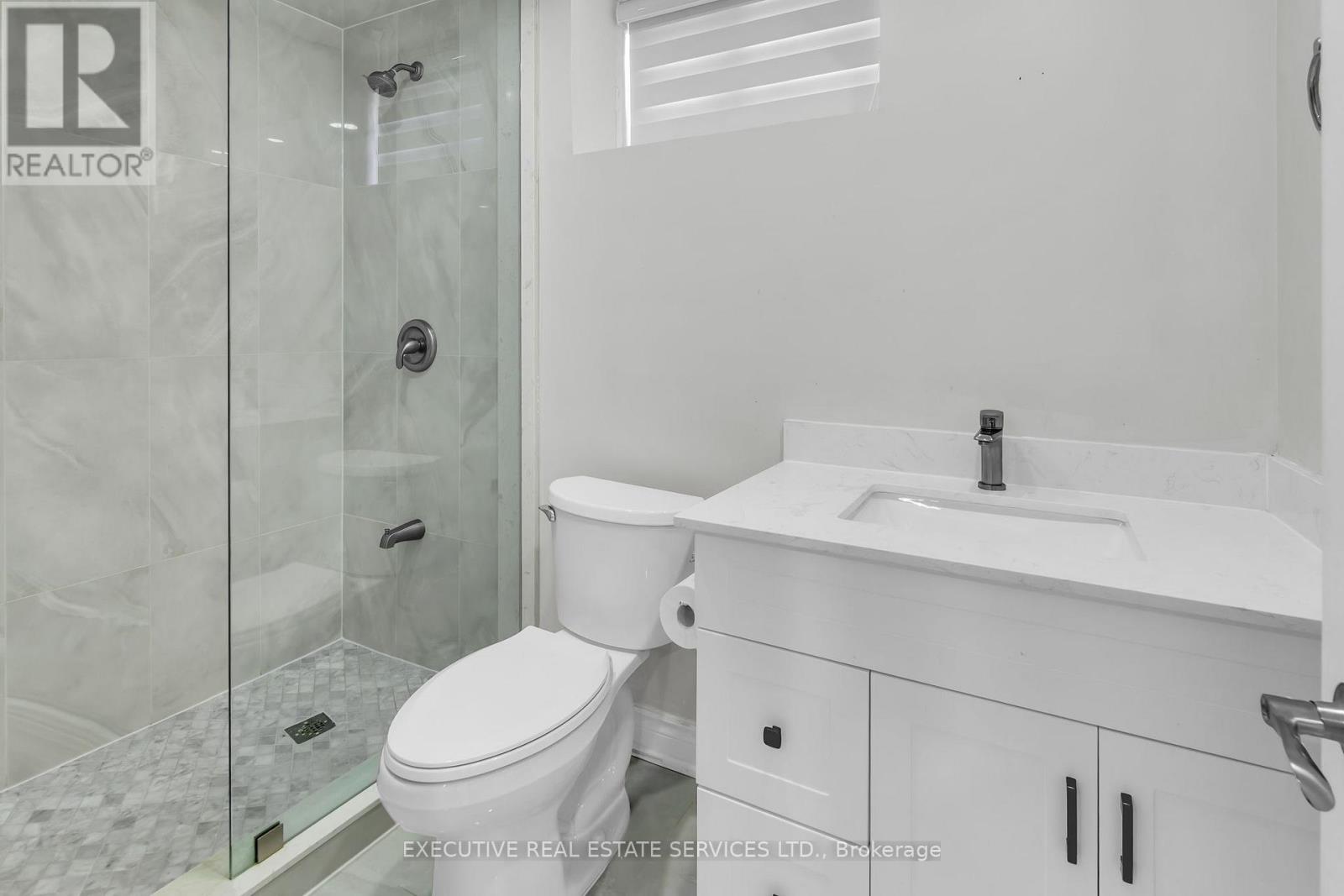 265 Bruce Cameron Drive, Clarington, Ontario  L1C 3K2 - Photo 8 - E12691960