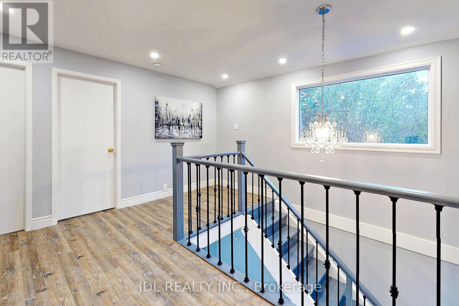 180 Olde Bayview Avenue, Richmond Hill, Ontario  L4E 3C6 - Photo 20 - N12691826