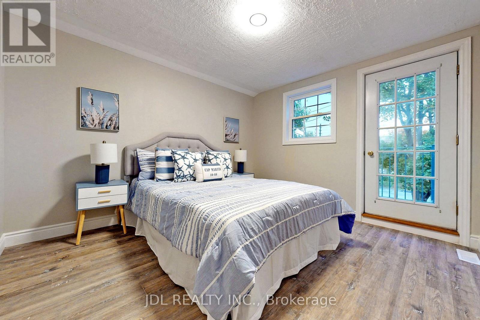 180 Olde Bayview Avenue, Richmond Hill, Ontario  L4E 3C6 - Photo 24 - N12691826