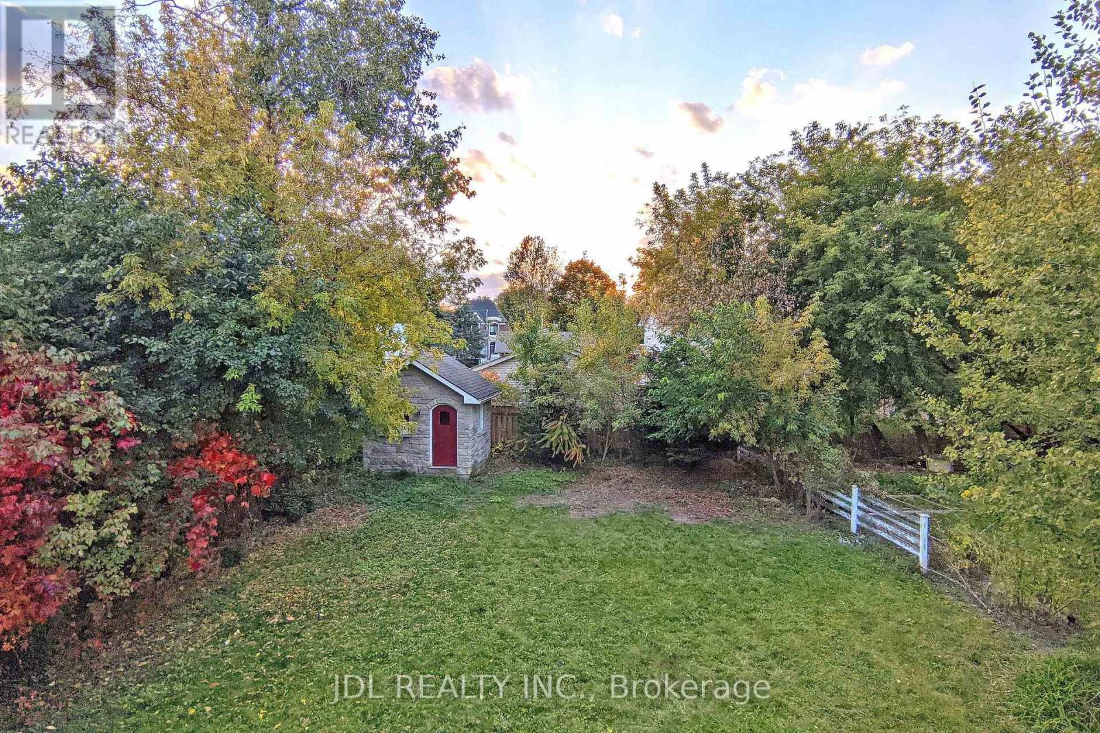 180 Olde Bayview Avenue, Richmond Hill, Ontario  L4E 3C6 - Photo 32 - N12691826