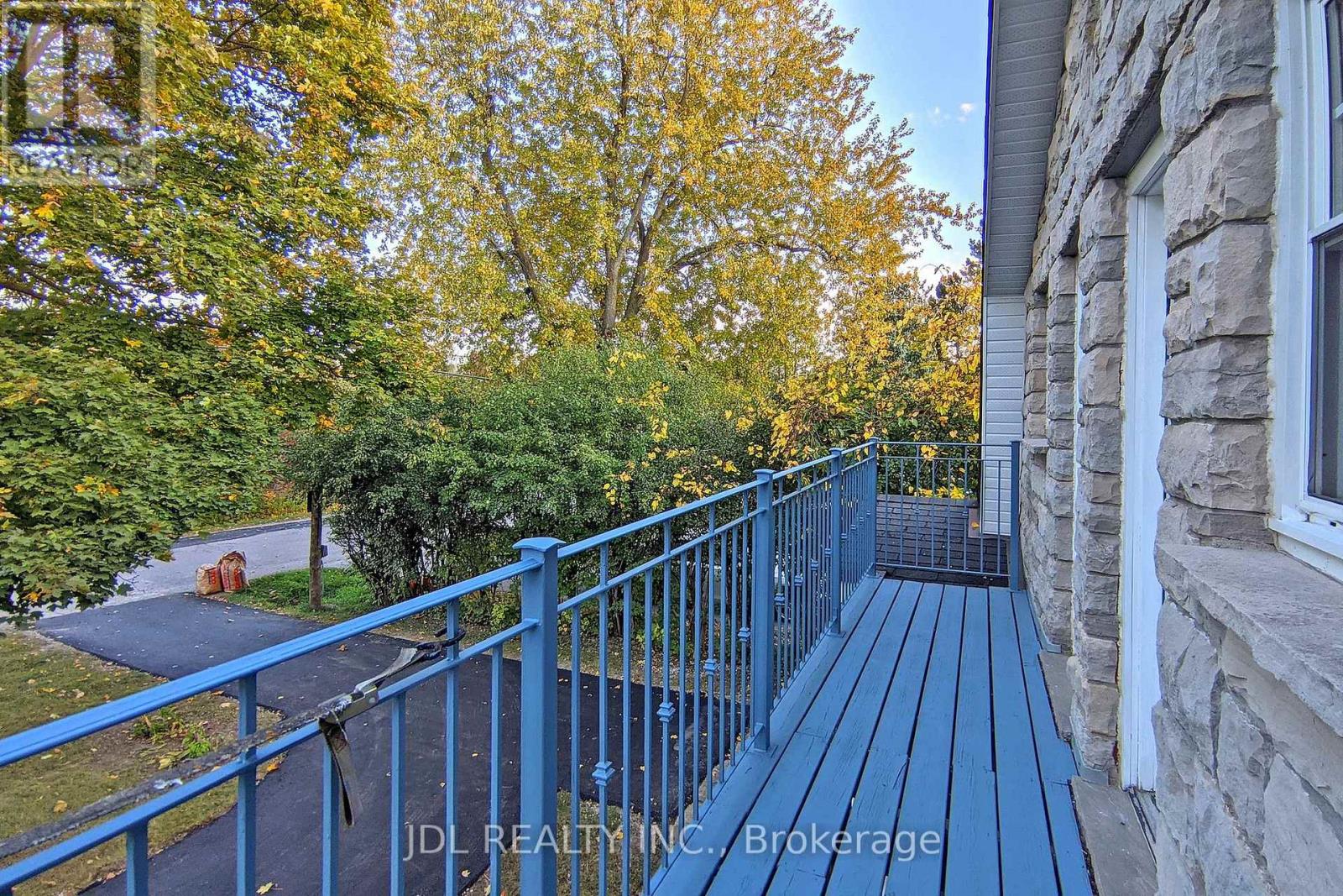 180 Olde Bayview Avenue, Richmond Hill, Ontario  L4E 3C6 - Photo 33 - N12691826