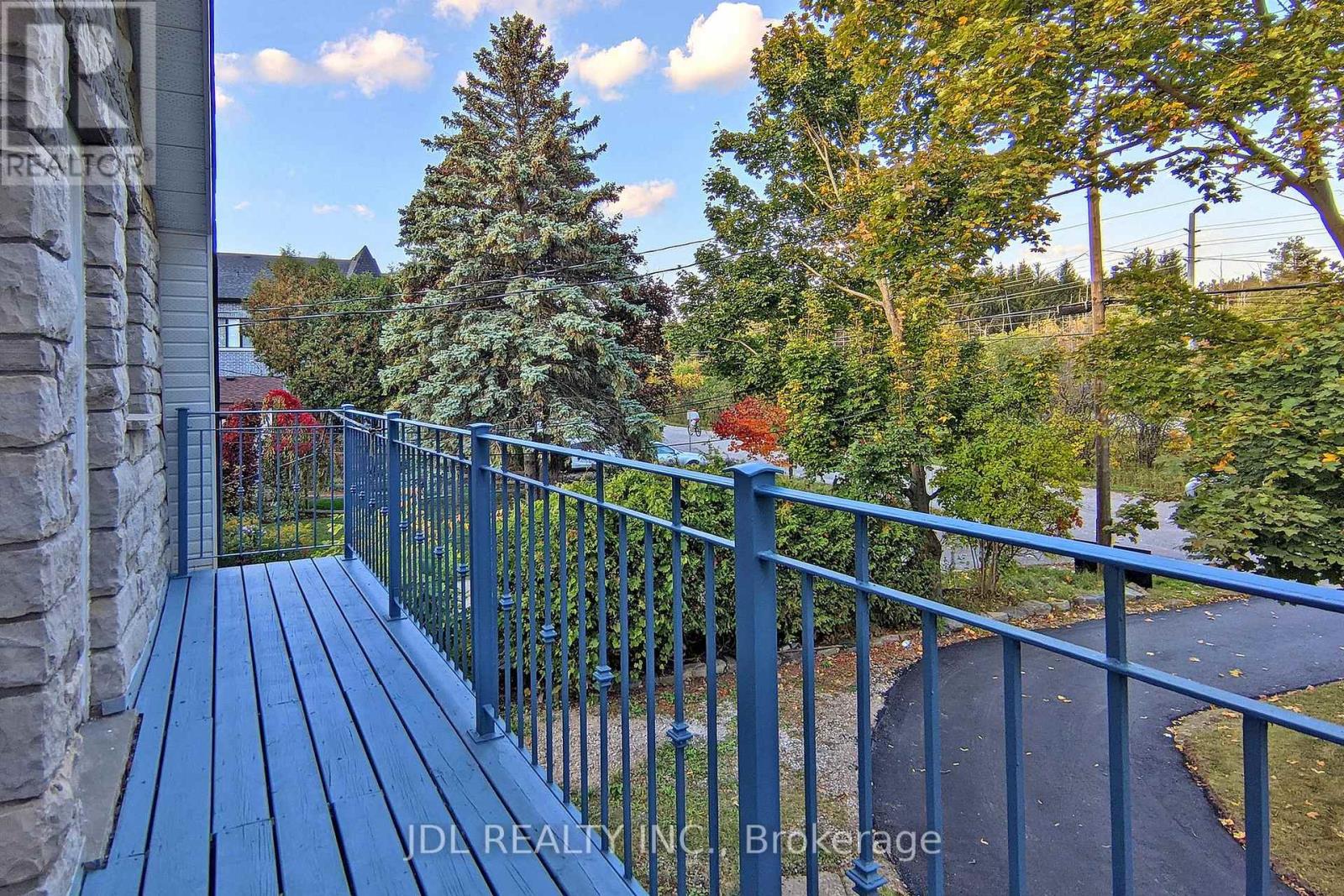 180 Olde Bayview Avenue, Richmond Hill, Ontario  L4E 3C6 - Photo 34 - N12691826